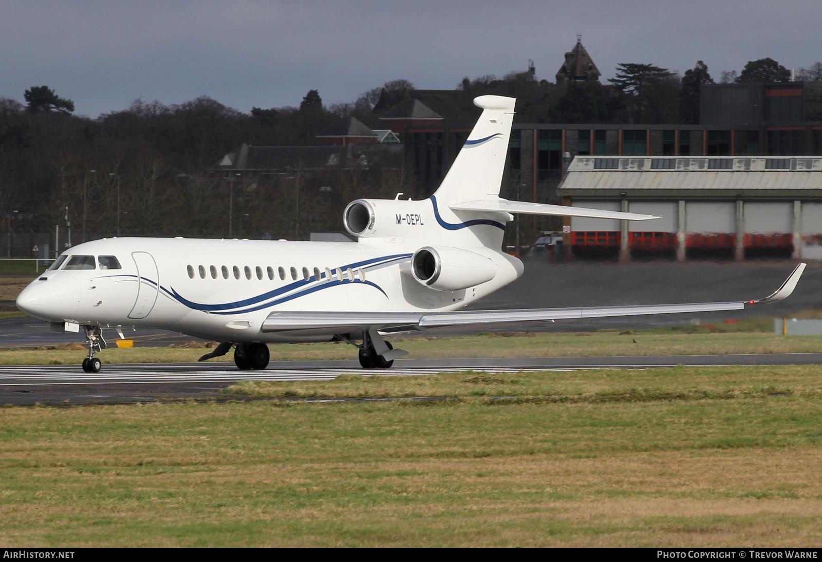 Aircraft Photo of M-OEPL | Dassault Falcon 8X | AirHistory.net #216885