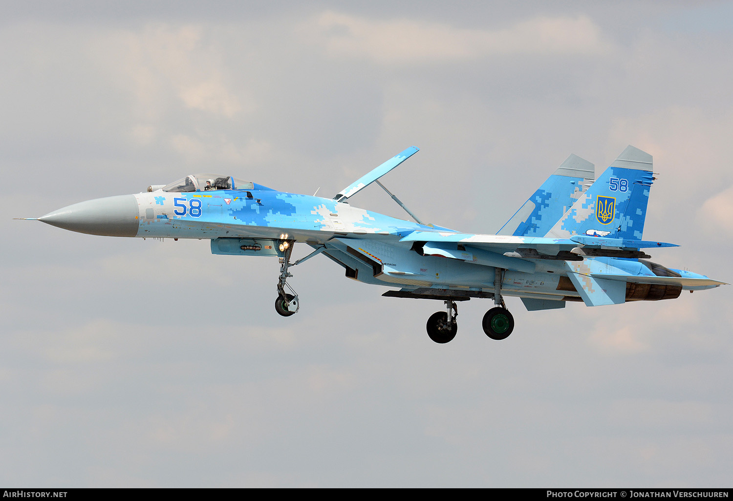 Aircraft Photo of 58 blue | Sukhoi Su-27P1M | Ukraine - Air Force | AirHistory.net #216887