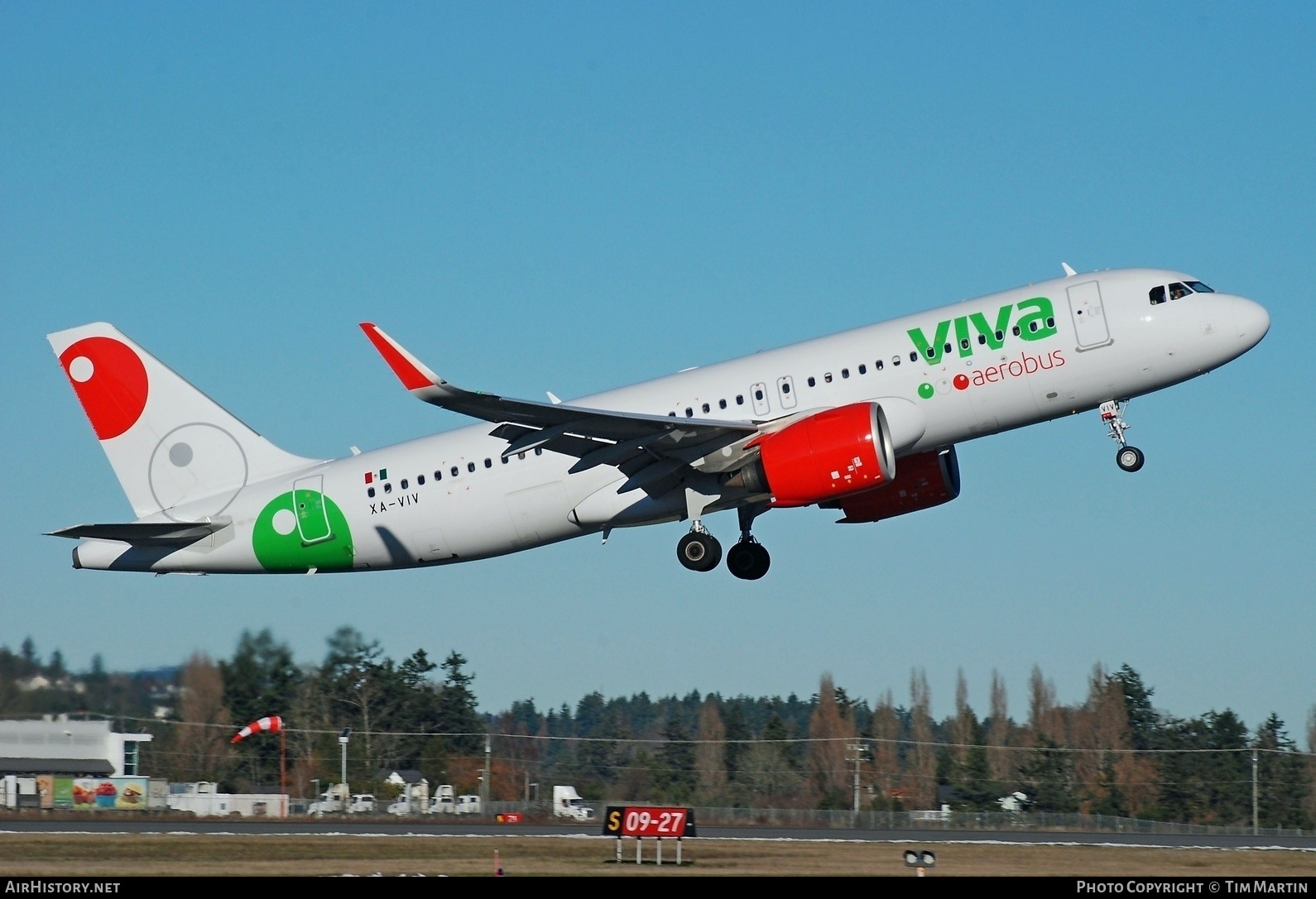 Aircraft Photo of XA-VIV | Airbus A320-271N | Viva Aerobús | AirHistory.net #217039