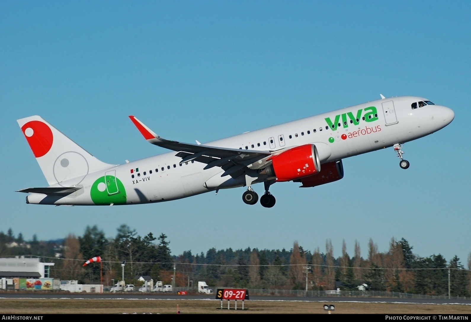 Aircraft Photo of XA-VIV | Airbus A320-271N | Viva Aerobús | AirHistory.net #217039