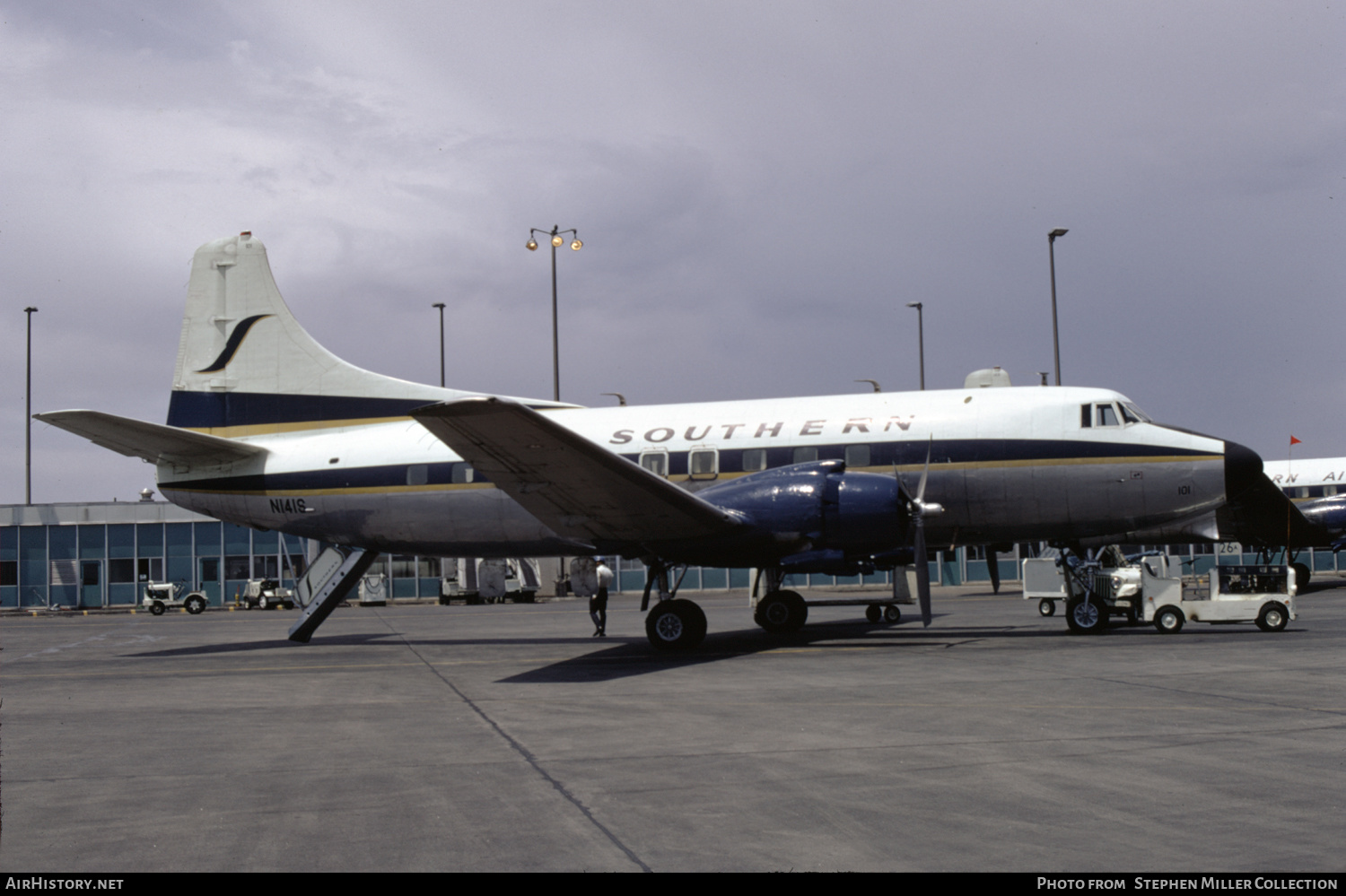 Aircraft Photo of N141S | Martin 404 | Southern Airways | AirHistory.net #217046