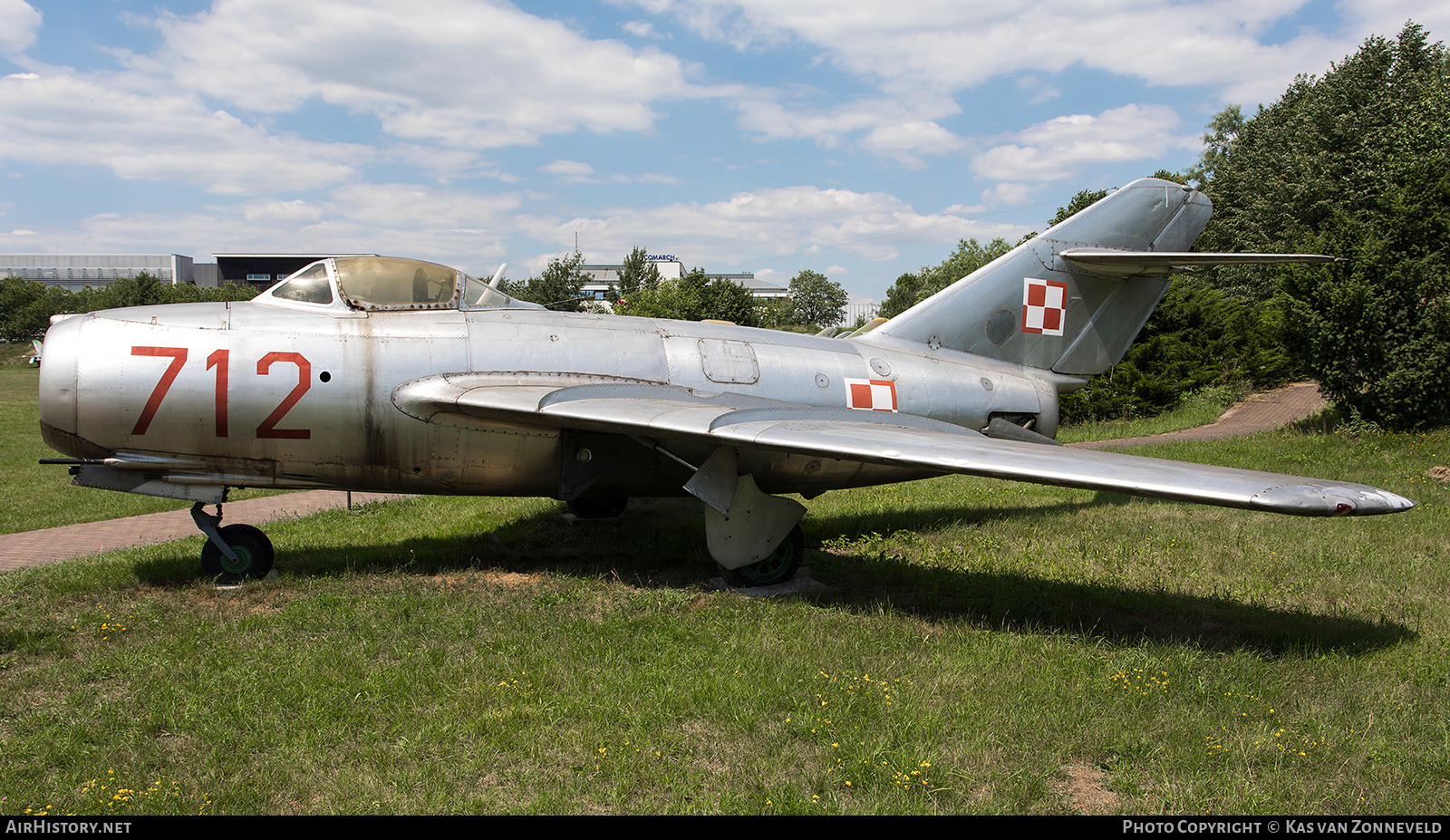 Aircraft Photo of 712 | PZL-Mielec Lim-1 (MiG-15) | Poland - Air Force | AirHistory.net #217070