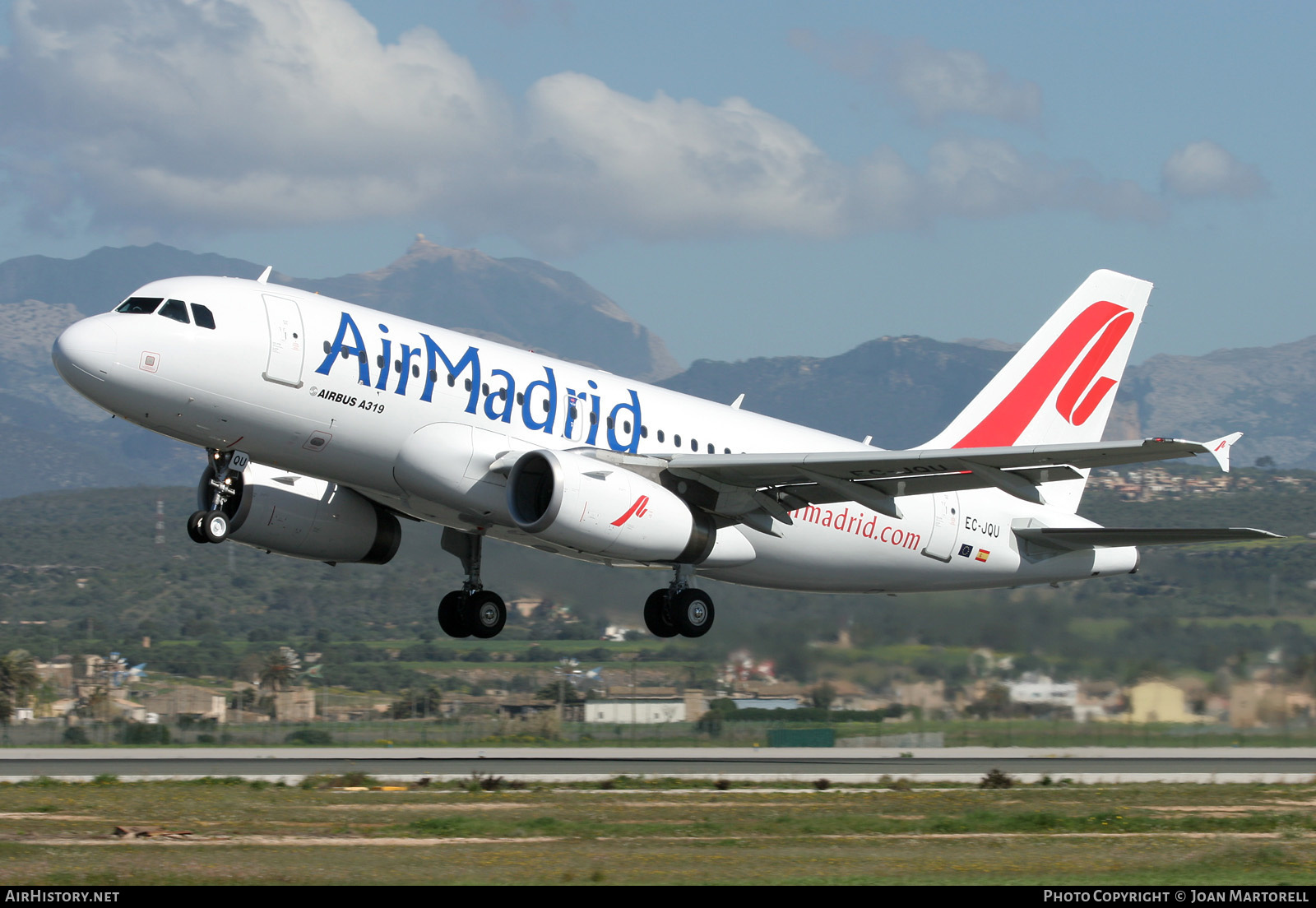 Aircraft Photo of EC-JQU | Airbus A319-132 | Air Madrid | AirHistory.net #217148