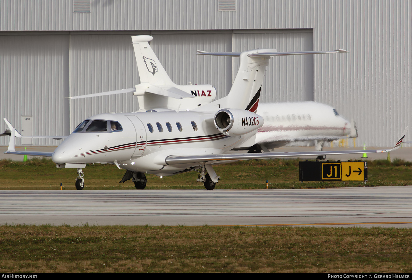 Aircraft Photo of N432QS | Embraer EMB-505 Phenom 300 | AirHistory.net #217154