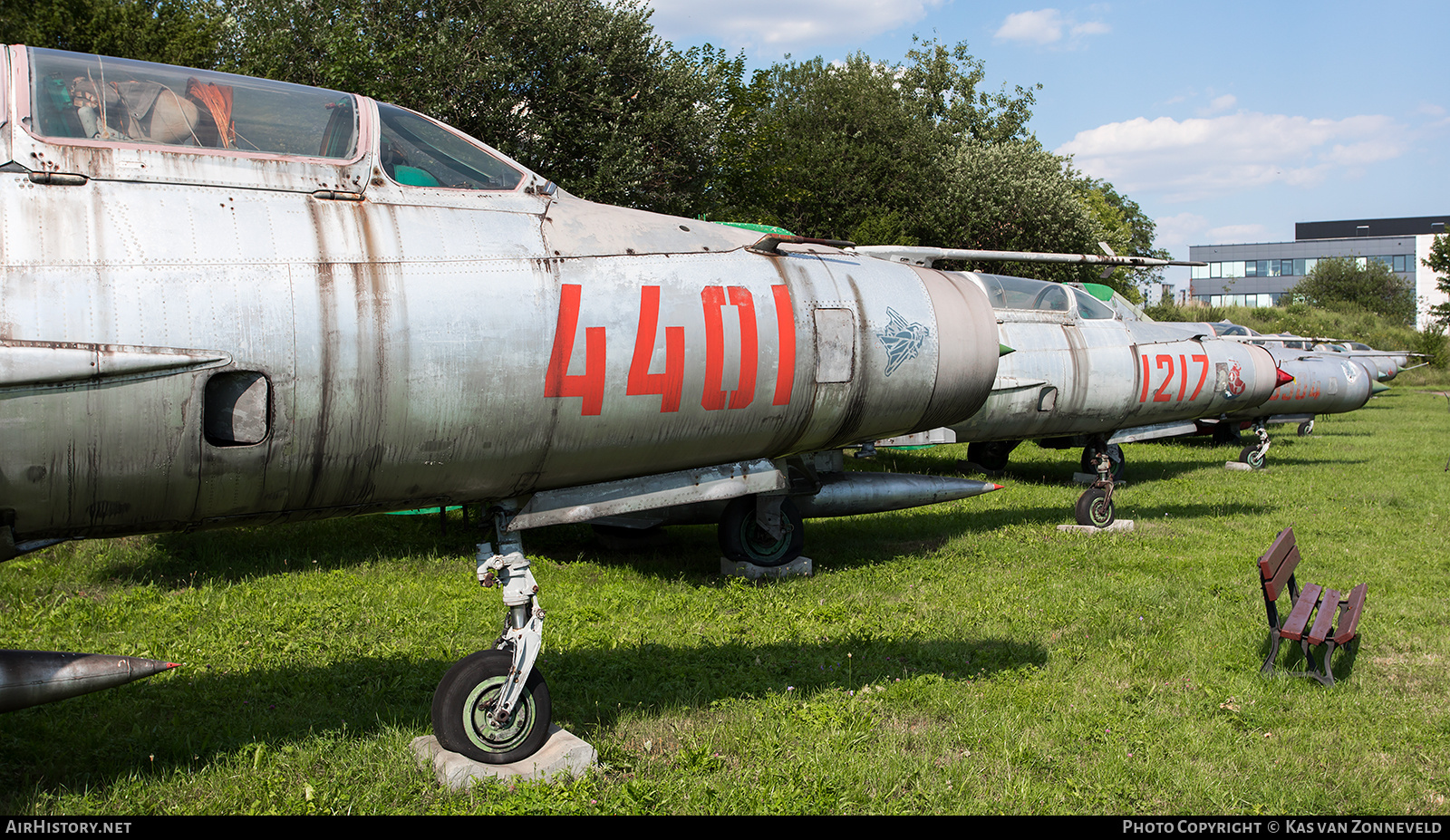 Aircraft Photo of 4401 | Mikoyan-Gurevich MiG-21US | Poland - Air Force | AirHistory.net #217162