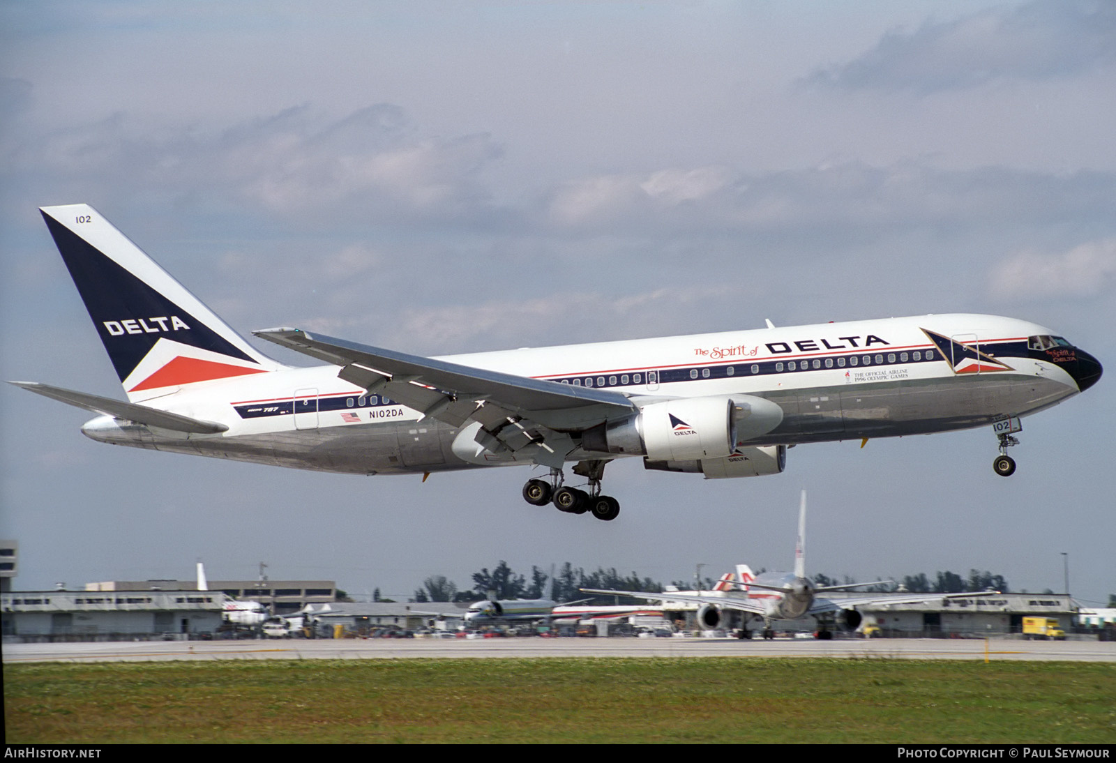 Aircraft Photo of N102DA | Boeing 767-232 | Delta Air Lines | AirHistory.net #217170