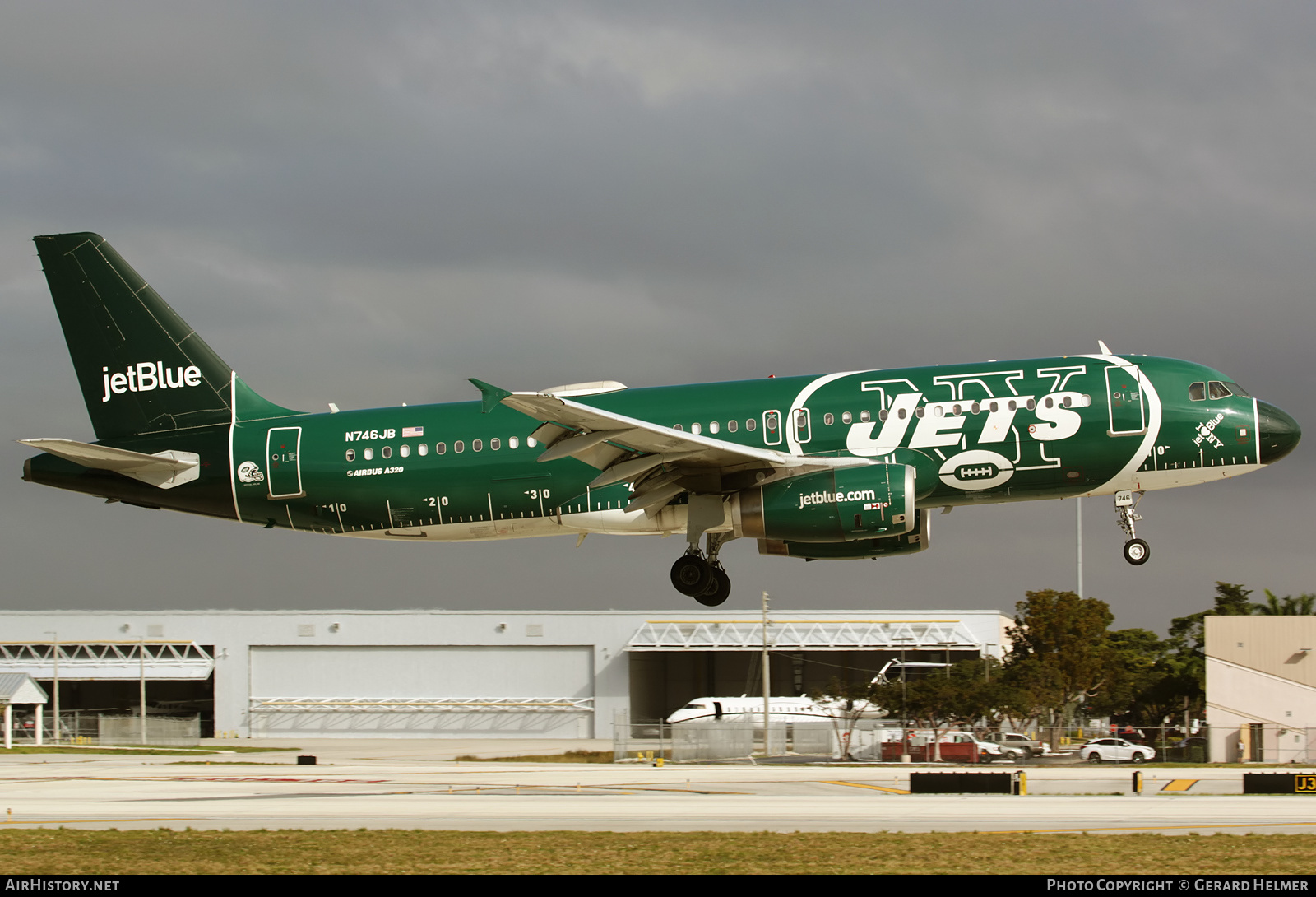 Aircraft Photo of N746JB | Airbus A320-232 | JetBlue Airways | AirHistory.net #217173