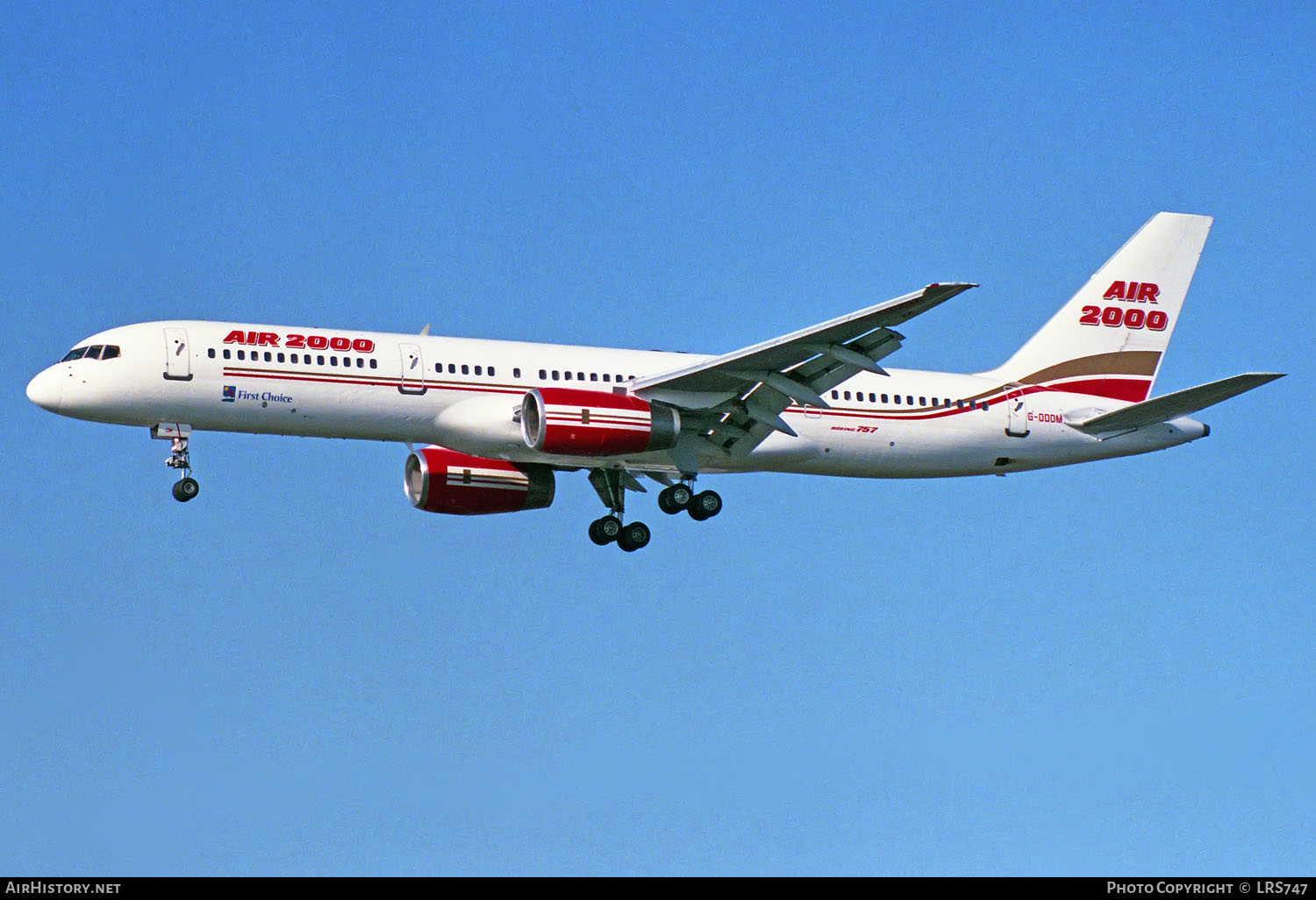 Aircraft Photo of G-OOOM | Boeing 757-225 | Air 2000 | AirHistory.net #217363