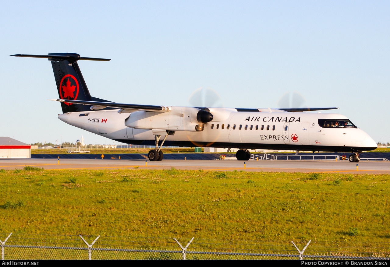 Aircraft Photo of C-GKUK | Bombardier DHC-8-402 Dash 8 | Air Canada Express | AirHistory.net #217445