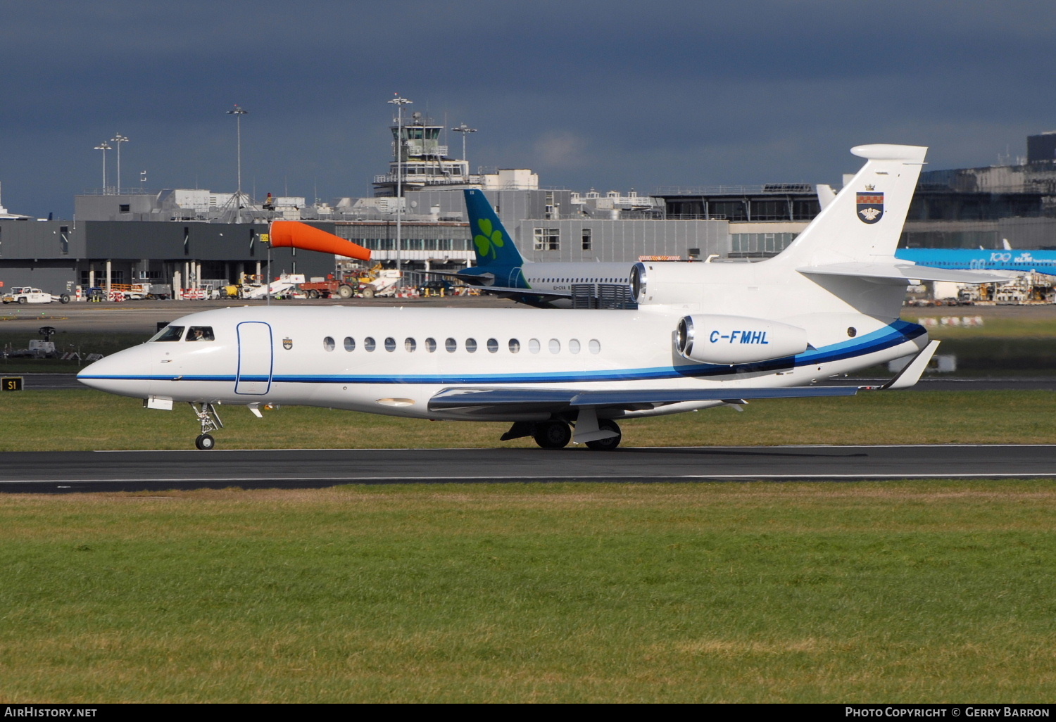 Aircraft Photo of C-FMHL | Dassault Falcon 7X | Mark Anthony Group | AirHistory.net #217448
