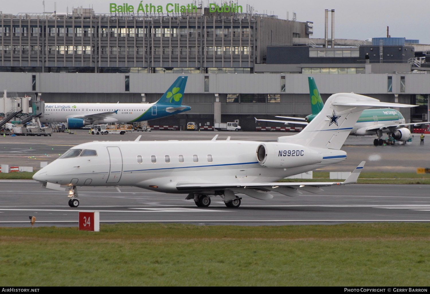 Aircraft Photo of N992DC | Bombardier Challenger 300 (BD-100-1A10) | AirHistory.net #217453