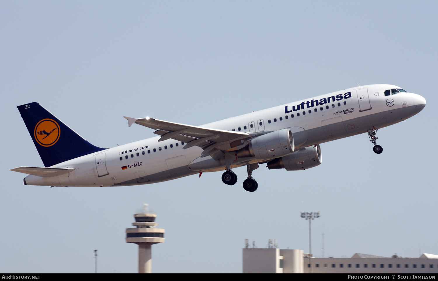 Aircraft Photo of D-AIZC | Airbus A320-214 | Lufthansa | AirHistory.net #217461