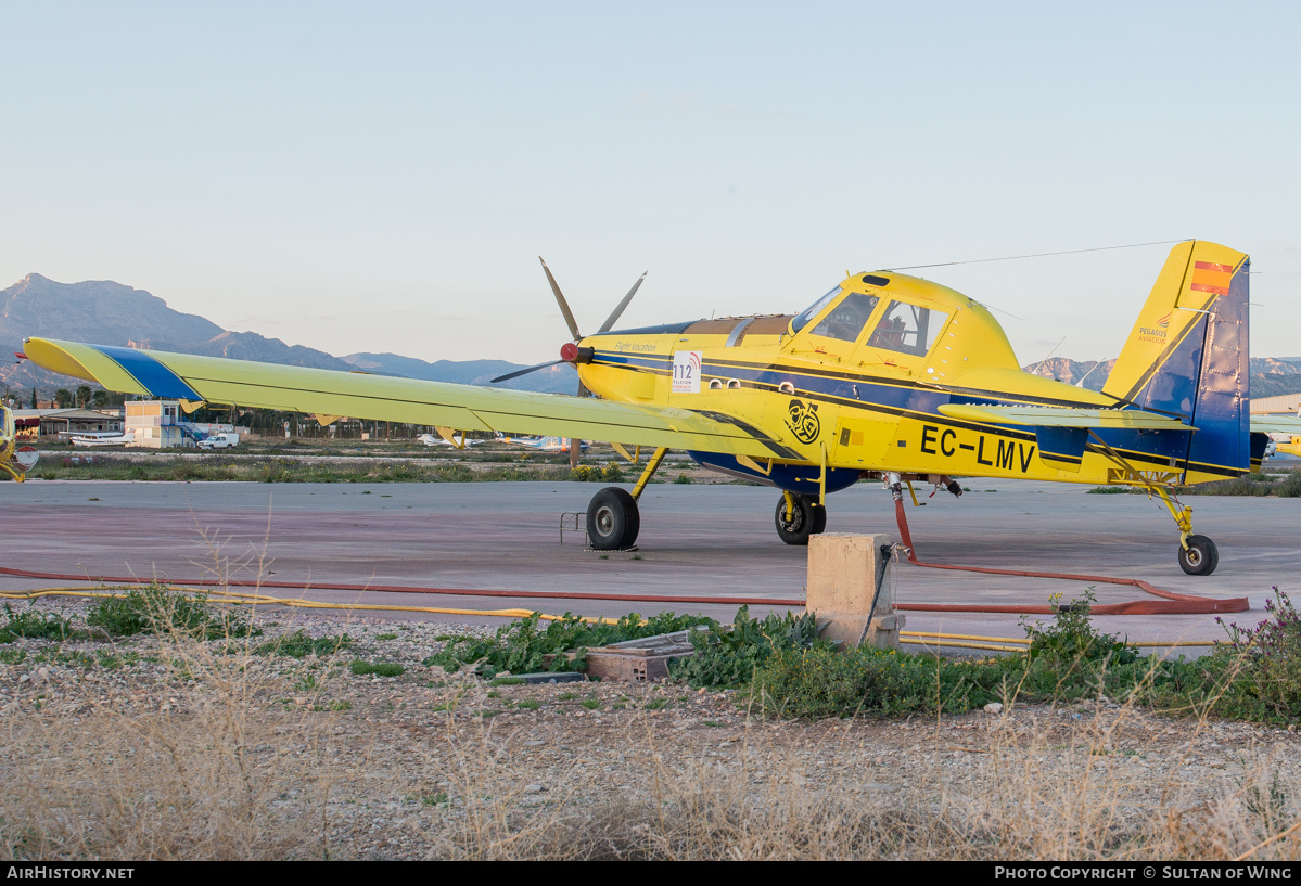 Aircraft Photo of EC-LMV | Air Tractor AT-802 | AirHistory.net #217515