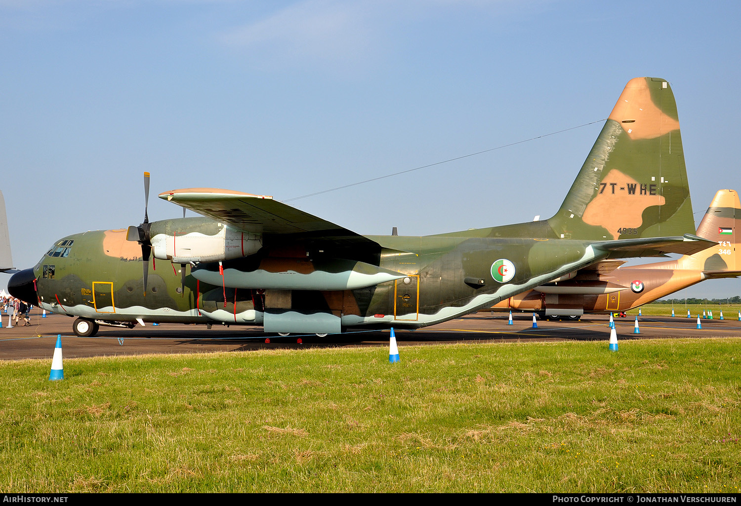 Aircraft Photo of 7T-WHE / 4935 | Lockheed C-130H Hercules | Algeria - Air Force | AirHistory.net #217556