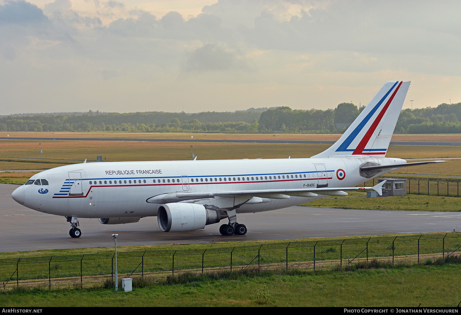 Aircraft Photo of 418 | Airbus A310-304 | France - Air Force | AirHistory.net #217657