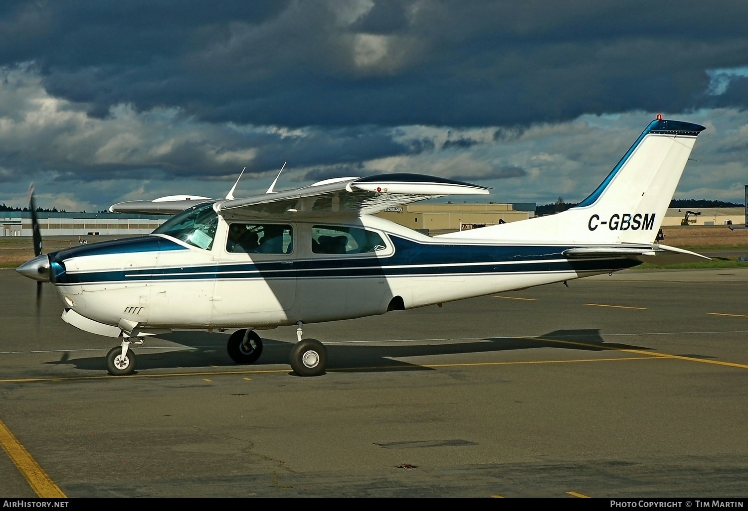 Aircraft Photo of C-GBSM | Cessna T210L Turbo Centurion | AirHistory.net #217716