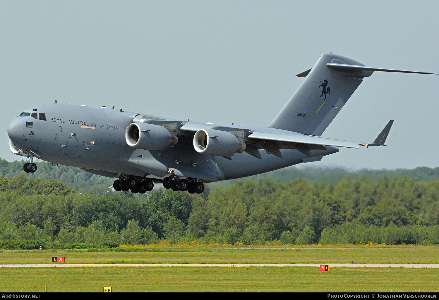 Aircraft Photo of A41-211 | Boeing C-17A Globemaster III | Australia - Air Force | AirHistory.net #217732