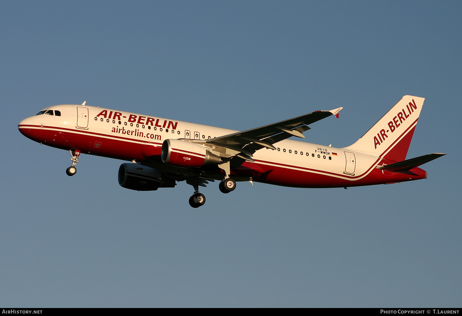 Aircraft Photo of F-WWDK | Airbus A320-214 | Air Berlin | AirHistory.net #217739