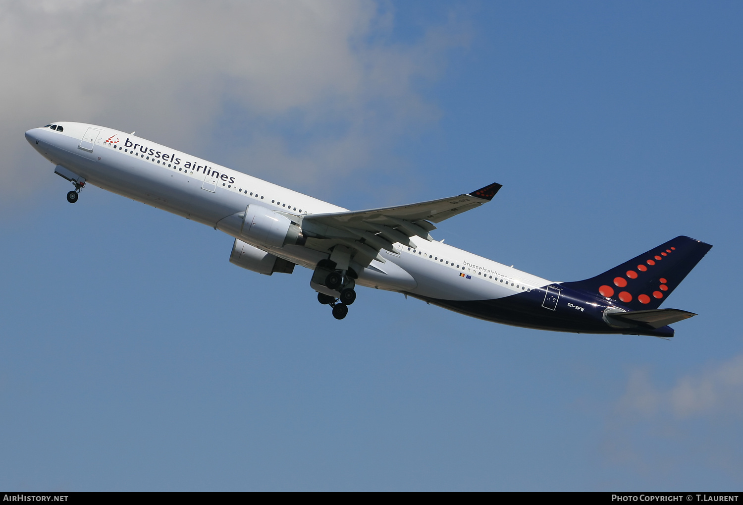 Aircraft Photo of OO-SFW | Airbus A330-322 | Brussels Airlines | AirHistory.net #217841