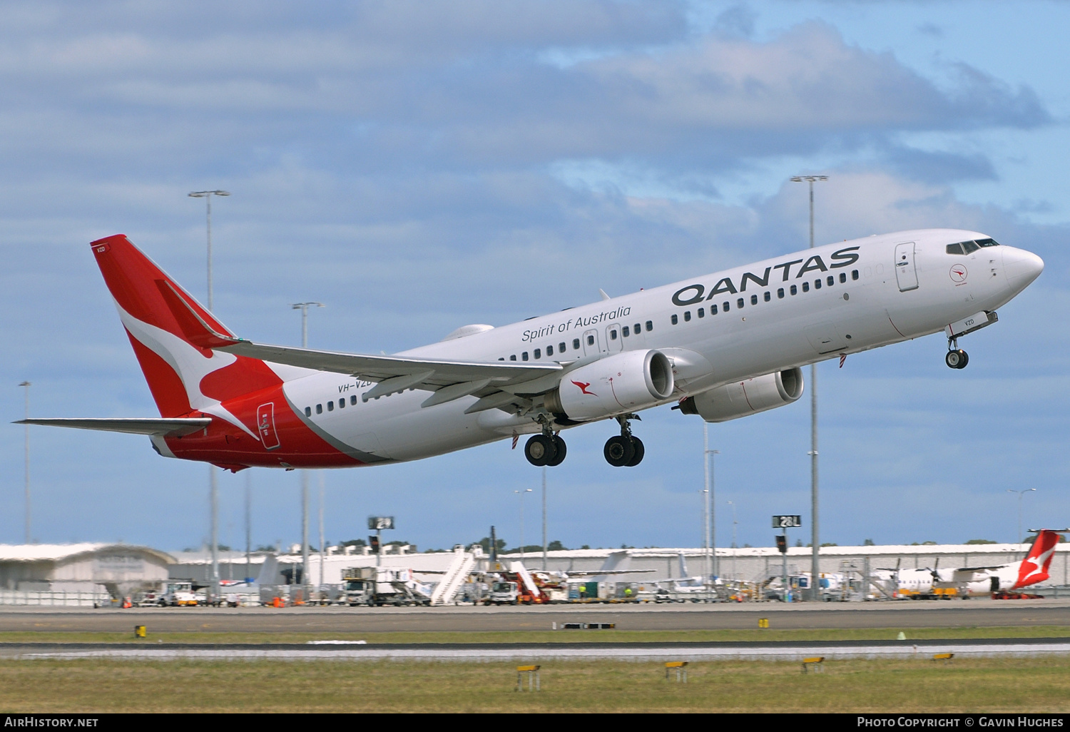 Aircraft Photo of VH-VZD | Boeing 737-838 | Qantas | AirHistory.net #217846