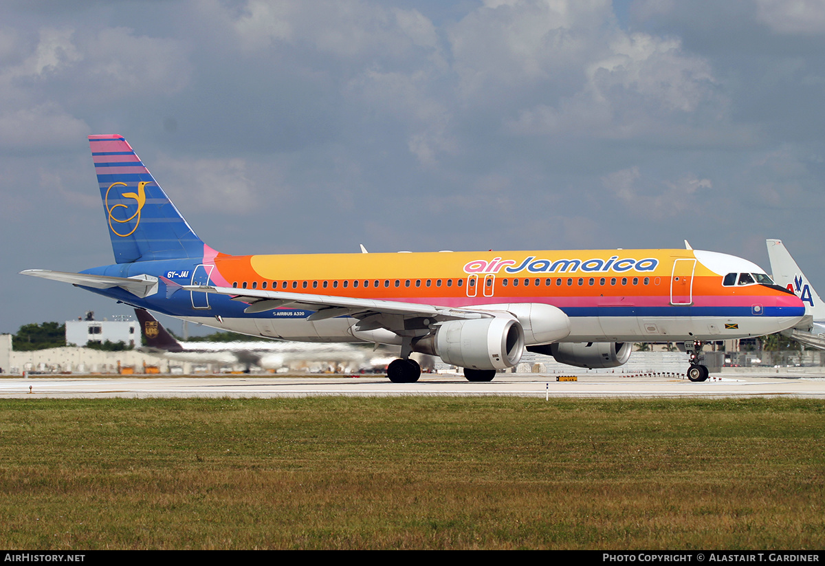 Aircraft Photo of 6Y-JAI | Airbus A320-214 | Air Jamaica | AirHistory.net #217942
