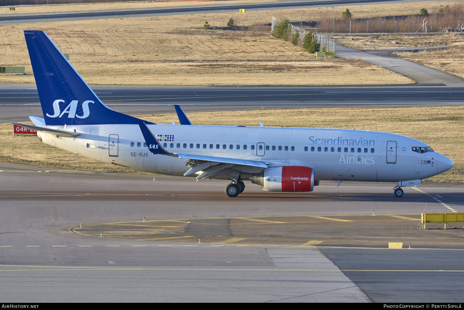 Aircraft Photo of SE-RJX | Boeing 737-76N | Scandinavian Airlines - SAS | AirHistory.net #217995
