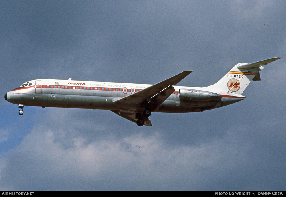 Aircraft Photo of EC-BYE | McDonnell Douglas DC-9-32 | Iberia | AirHistory.net #218029