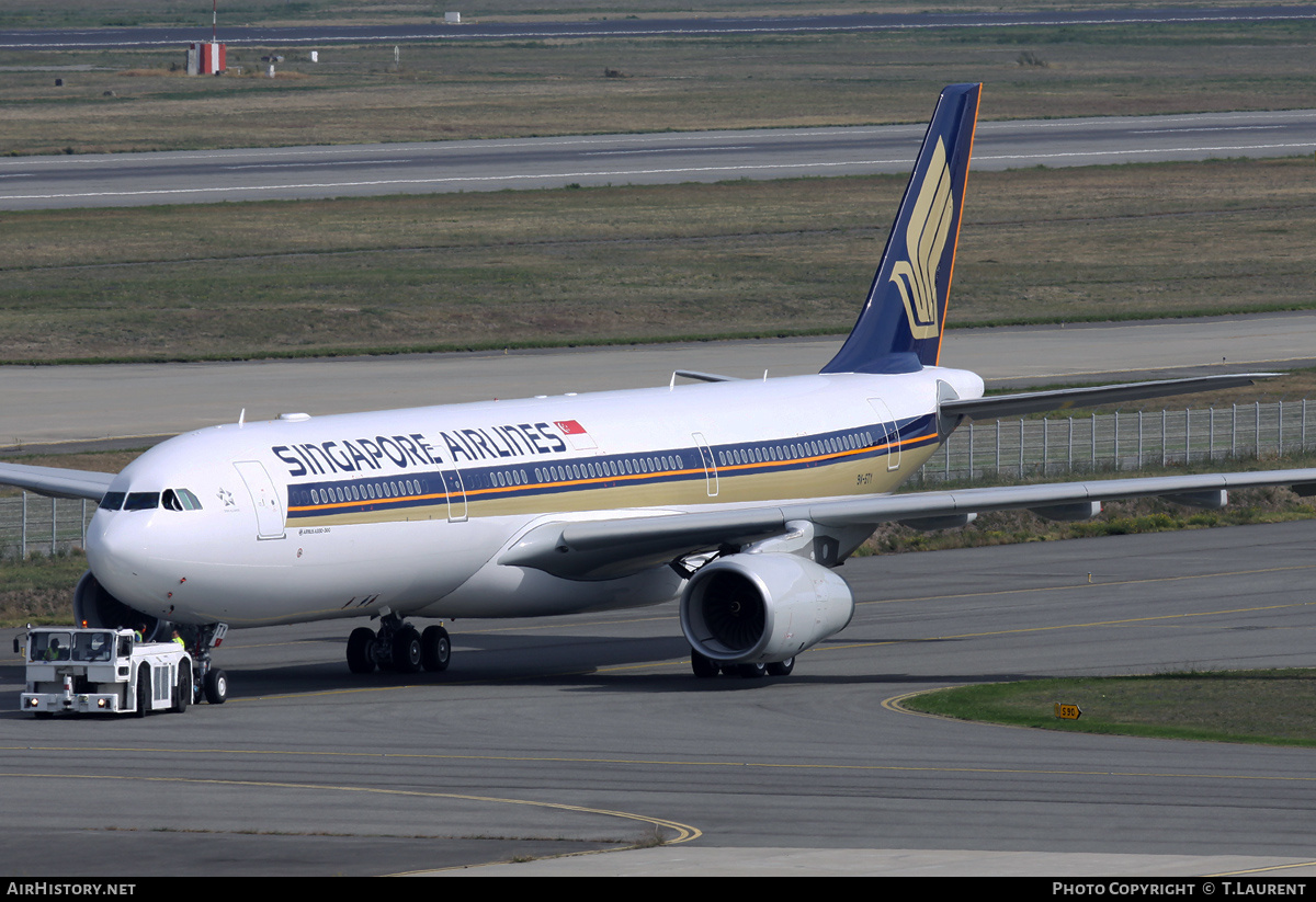 Aircraft Photo of 9V-STY | Airbus A330-343E | Singapore Airlines | AirHistory.net #218187