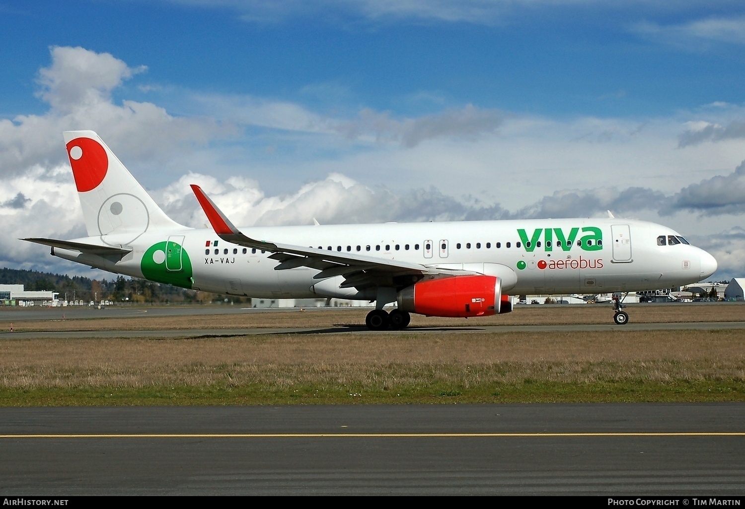 Aircraft Photo of XA-VAJ | Airbus A320-232 | Viva Aerobús | AirHistory.net #218199