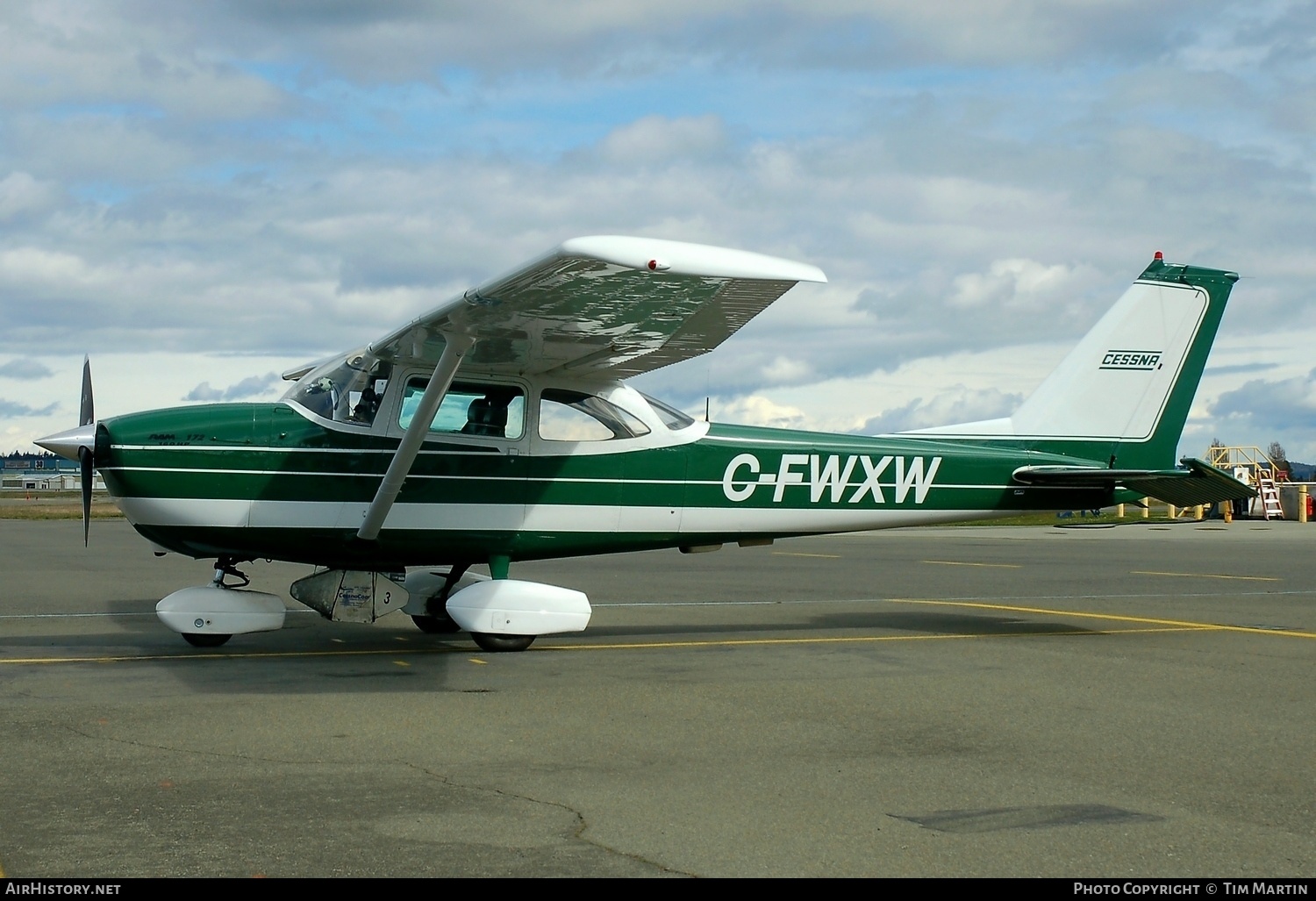 Aircraft Photo of C-FWXW | Cessna 172I Skyhawk | AirHistory.net #218206
