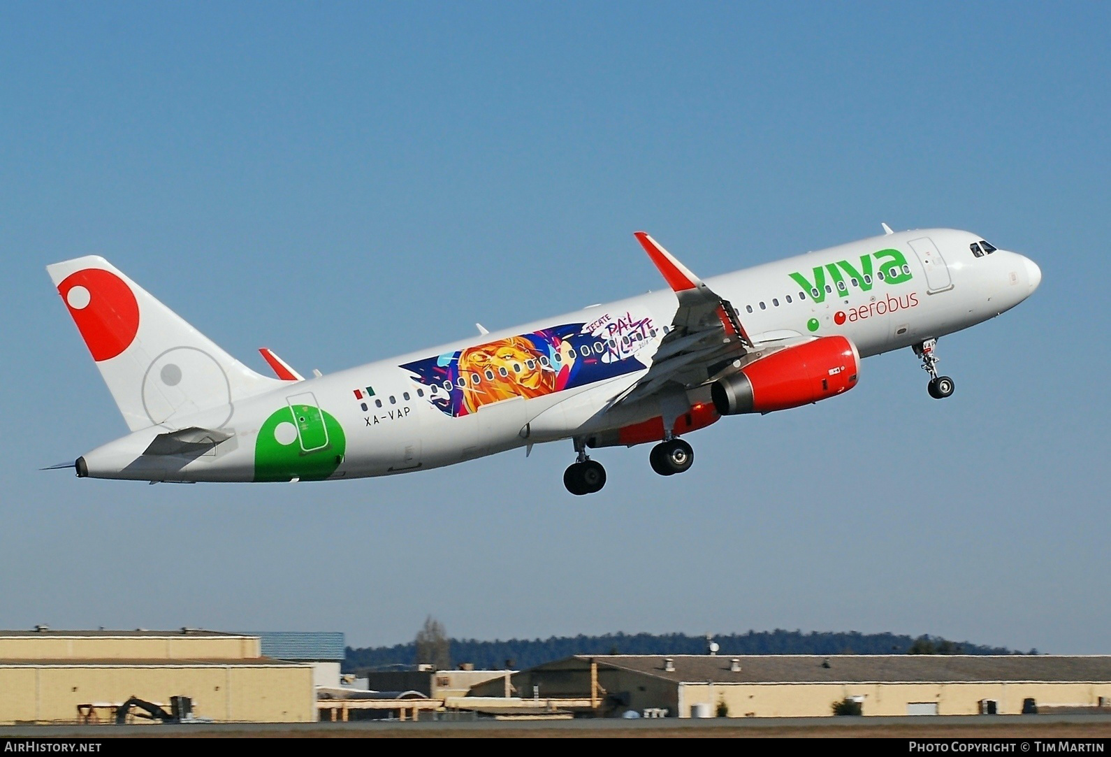 Aircraft Photo of XA-VAP | Airbus A320-232 | Viva Aerobús | AirHistory.net #218244