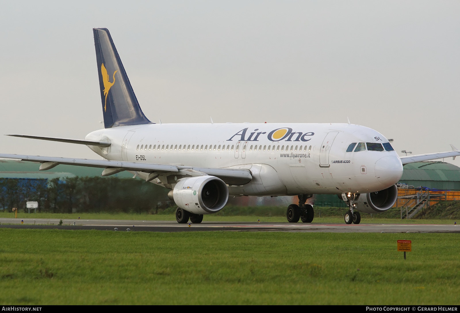 Aircraft Photo of EI-DSL | Airbus A320-216 | Air One | AirHistory.net #218281