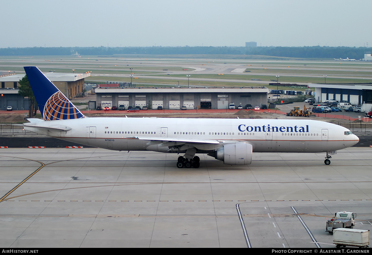 Aircraft Photo of N78013 | Boeing 777-224/ER | Continental Airlines | AirHistory.net #218282