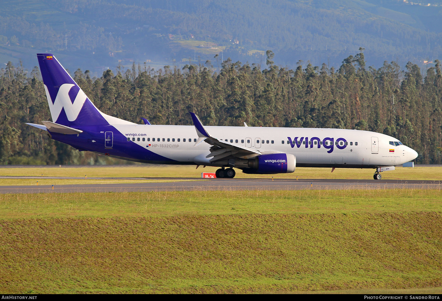 Aircraft Photo of HP-1532CMP | Boeing 737-8V3 | Wingo | AirHistory.net #218299