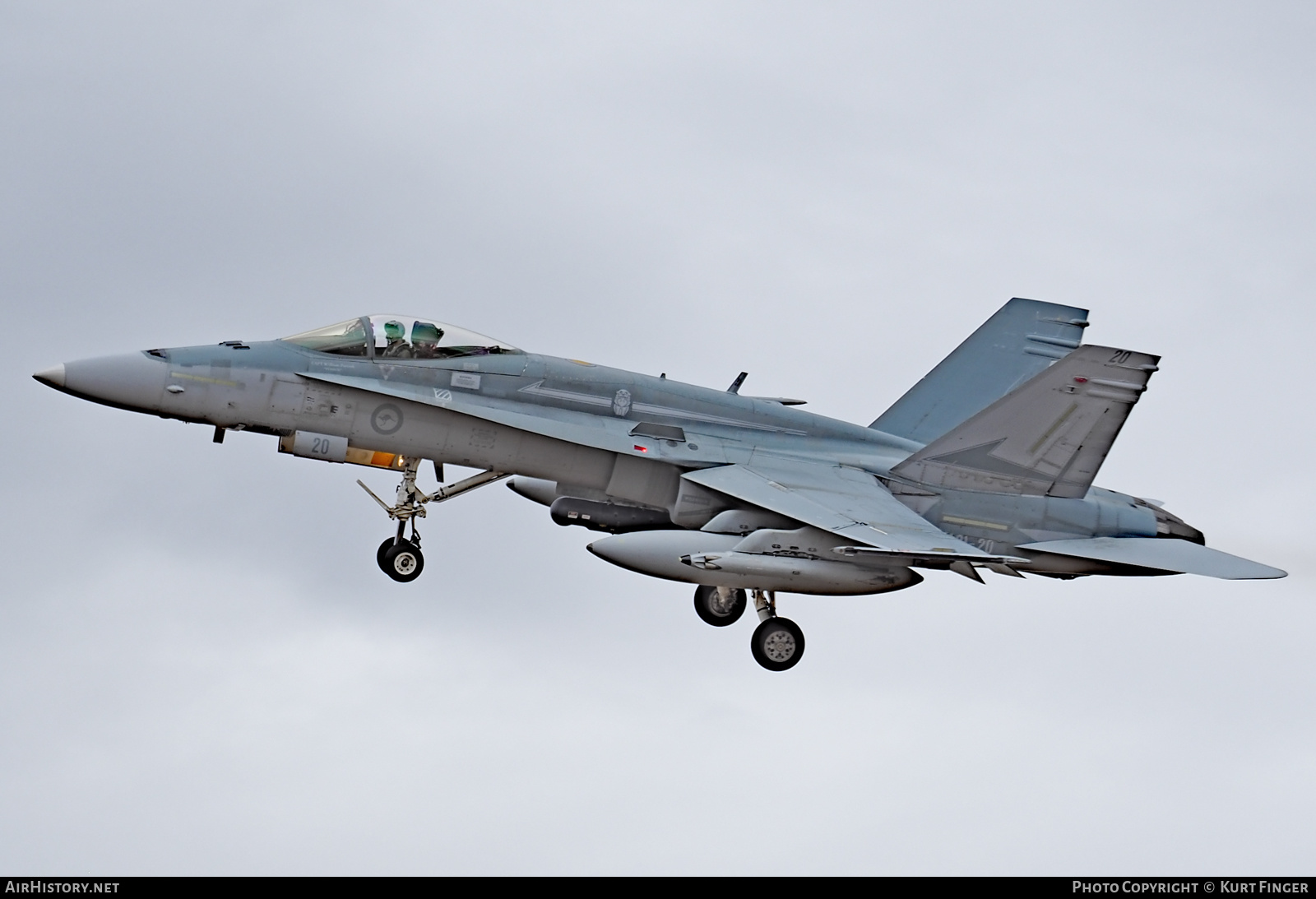 Aircraft Photo of A21-20 | McDonnell Douglas F/A-18A Hornet | Australia - Air Force | AirHistory.net #218315