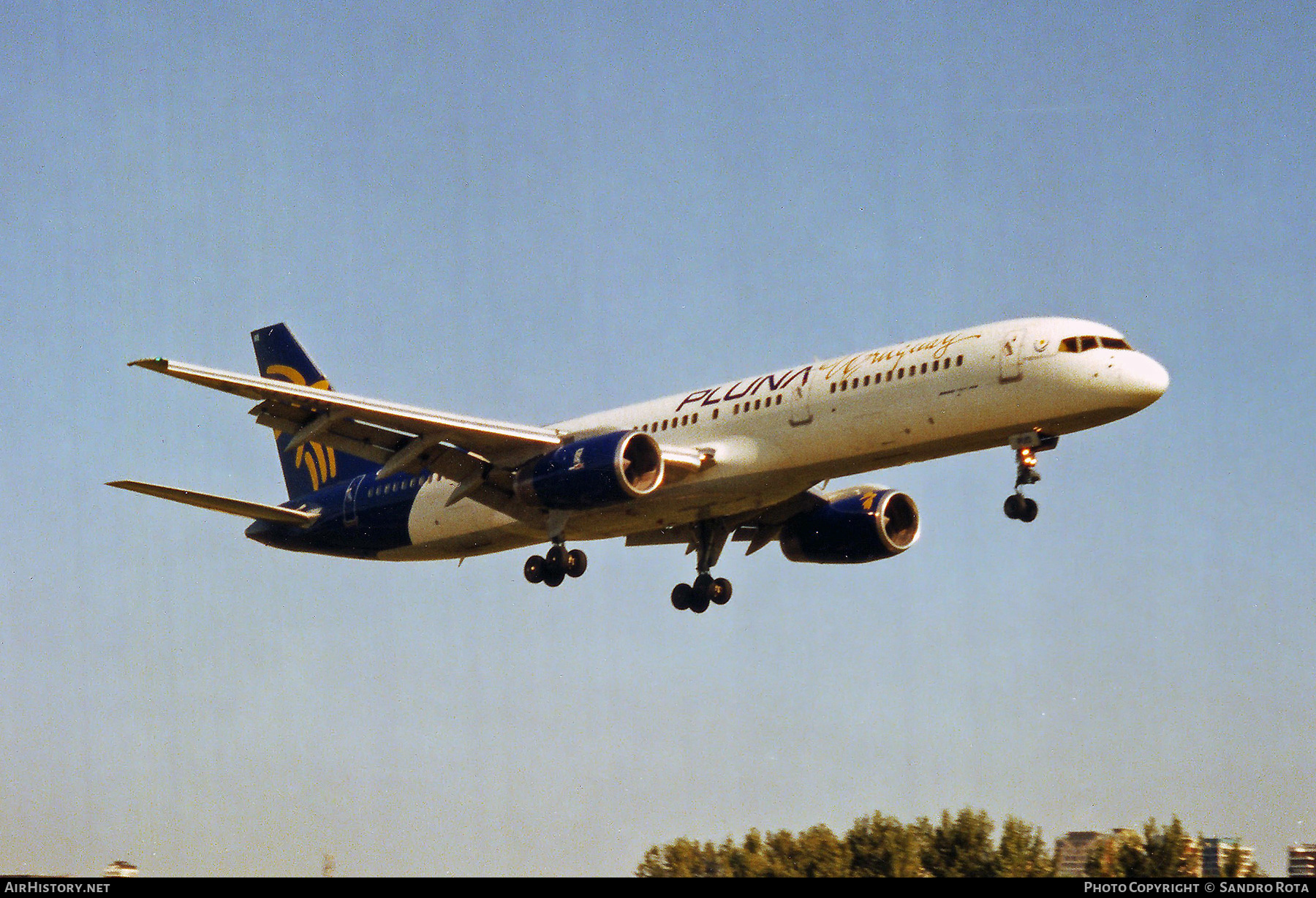 Aircraft Photo of CX-PUD | Boeing 757-23A | PLUNA Líneas Aéreas Uruguayas | AirHistory.net #218341