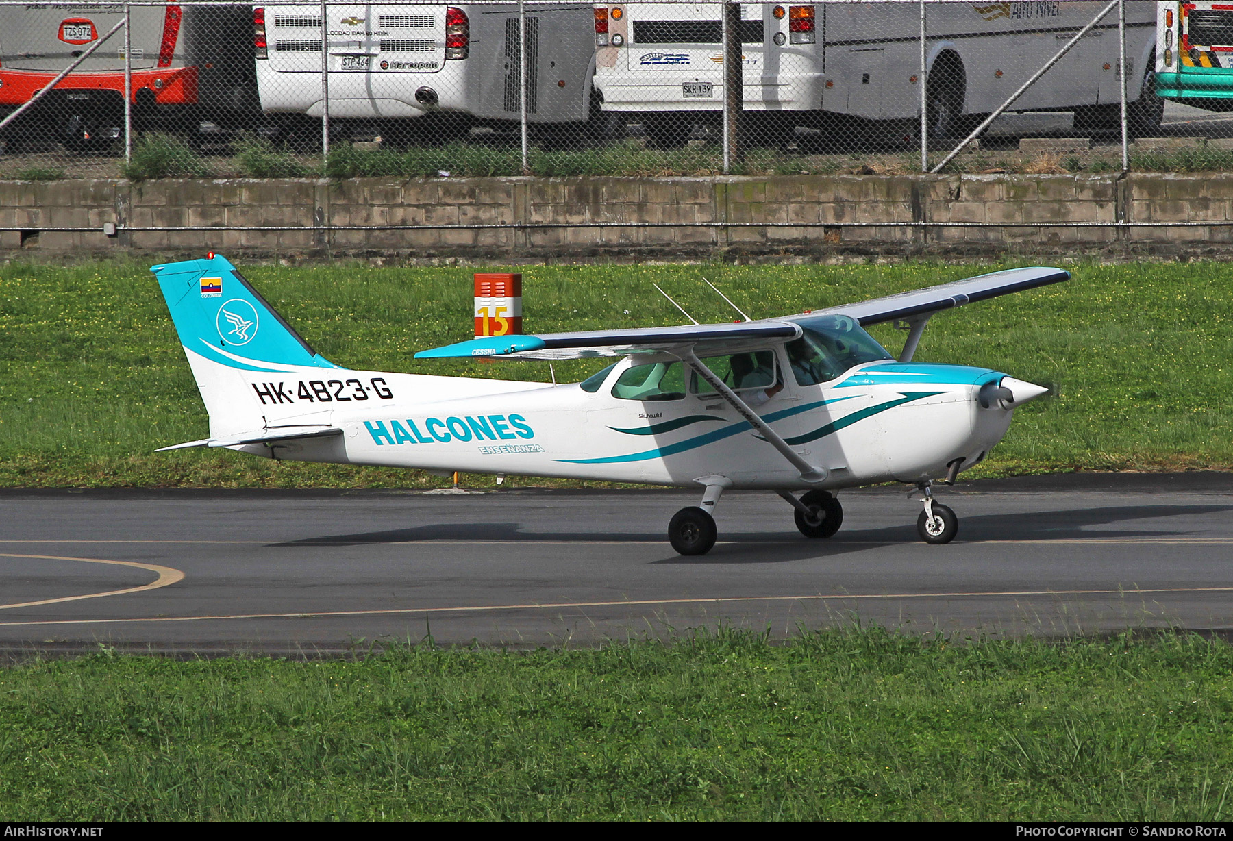 Aircraft Photo of HK-4823-G | Cessna 172P Skyhawk II | Escuela de Aviación Los Halcones | AirHistory.net #218359