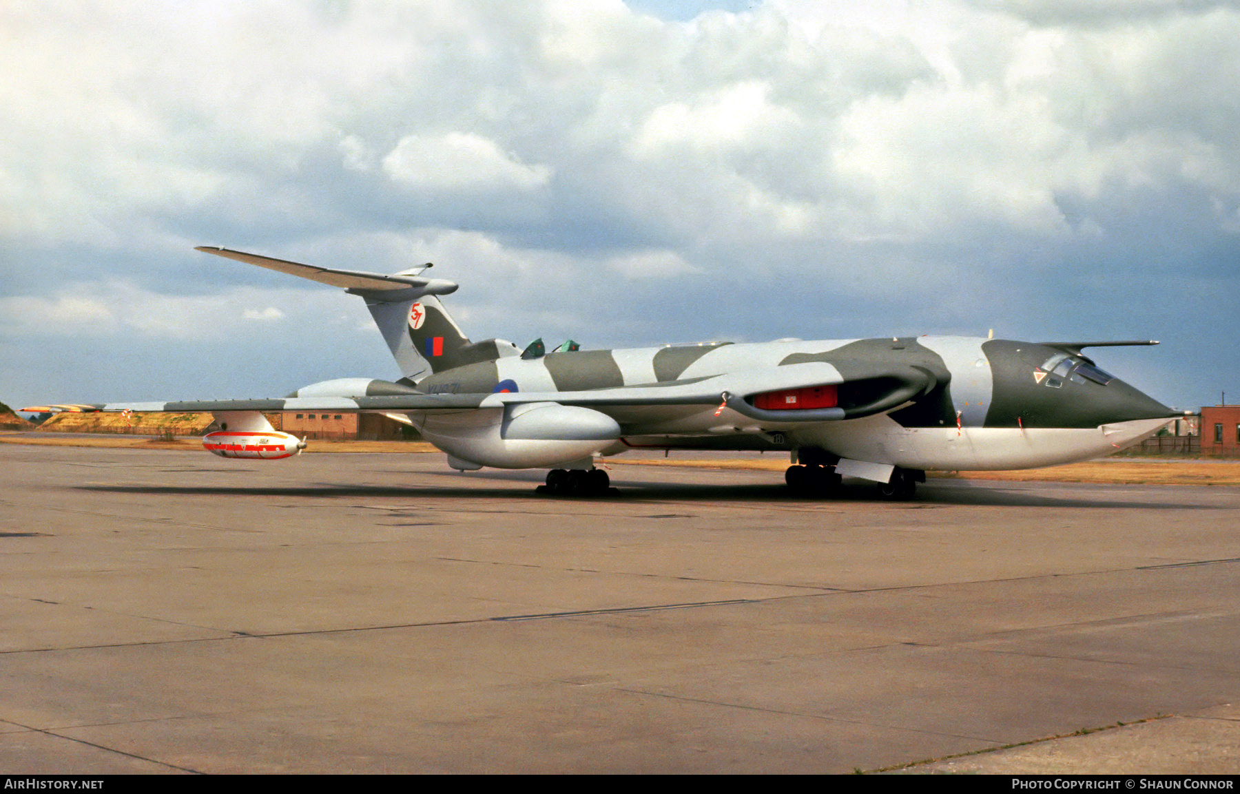 Aircraft Photo of XH671 | Handley Page HP-80 Victor K2 | UK - Air Force | AirHistory.net #218407