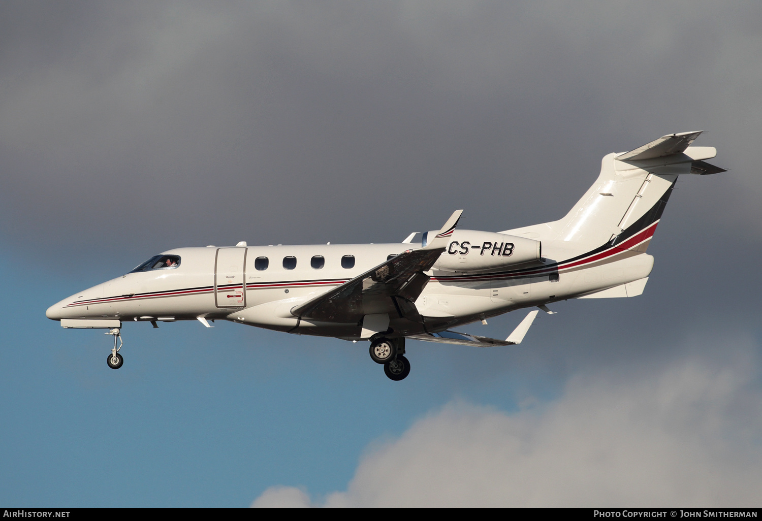 Aircraft Photo of CS-PHB | Embraer EMB-505 Phenom 300 | AirHistory.net #218422