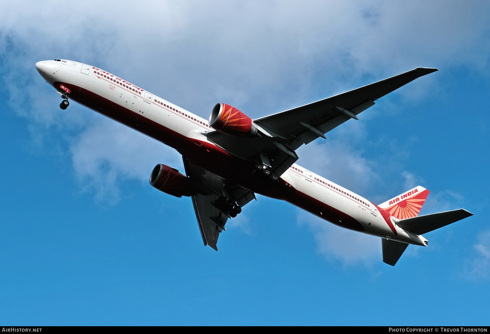 Aircraft Photo of VT-ALT | Boeing 777-337/ER | Air India | AirHistory.net #218439