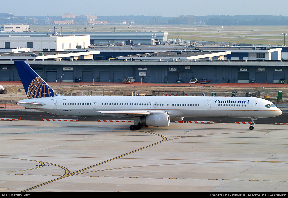 Aircraft Photo of N57855 | Boeing 757-324 | Continental Airlines | AirHistory.net #218447