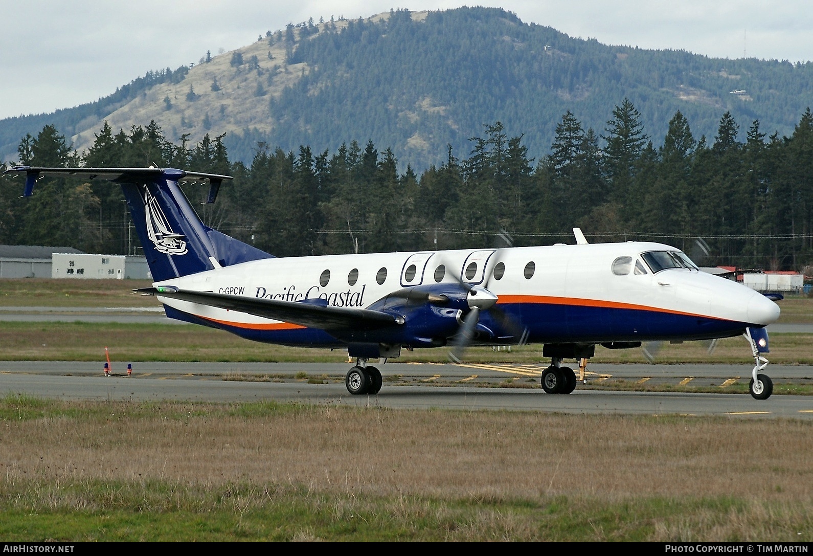 Aircraft Photo of C-GPCW | Beech 1900C-1 | Pacific Coastal Airlines | AirHistory.net #218489
