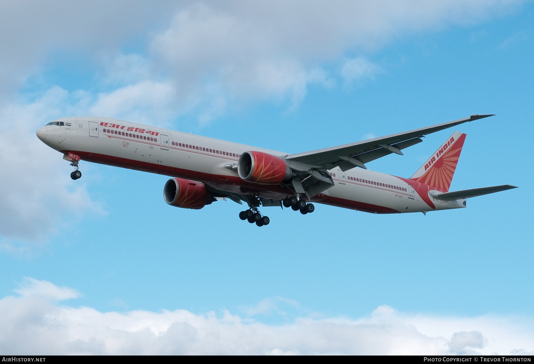 Aircraft Photo of VT-ALT | Boeing 777-337/ER | Air India | AirHistory.net #218500