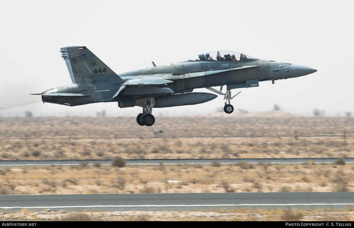 Aircraft Photo of 444 | McDonnell Douglas F/A-18D Hornet | Kuwait - Air Force | AirHistory.net #218615