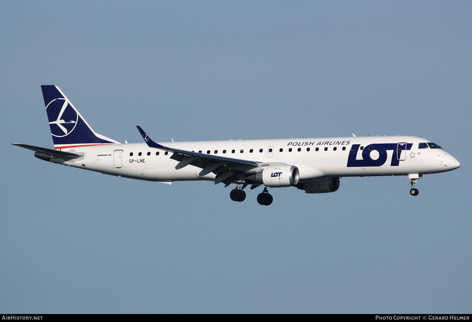 Aircraft Photo of SP-LNE | Embraer 195LR (ERJ-190-200LR) | LOT Polish Airlines - Polskie Linie Lotnicze | AirHistory.net #218715