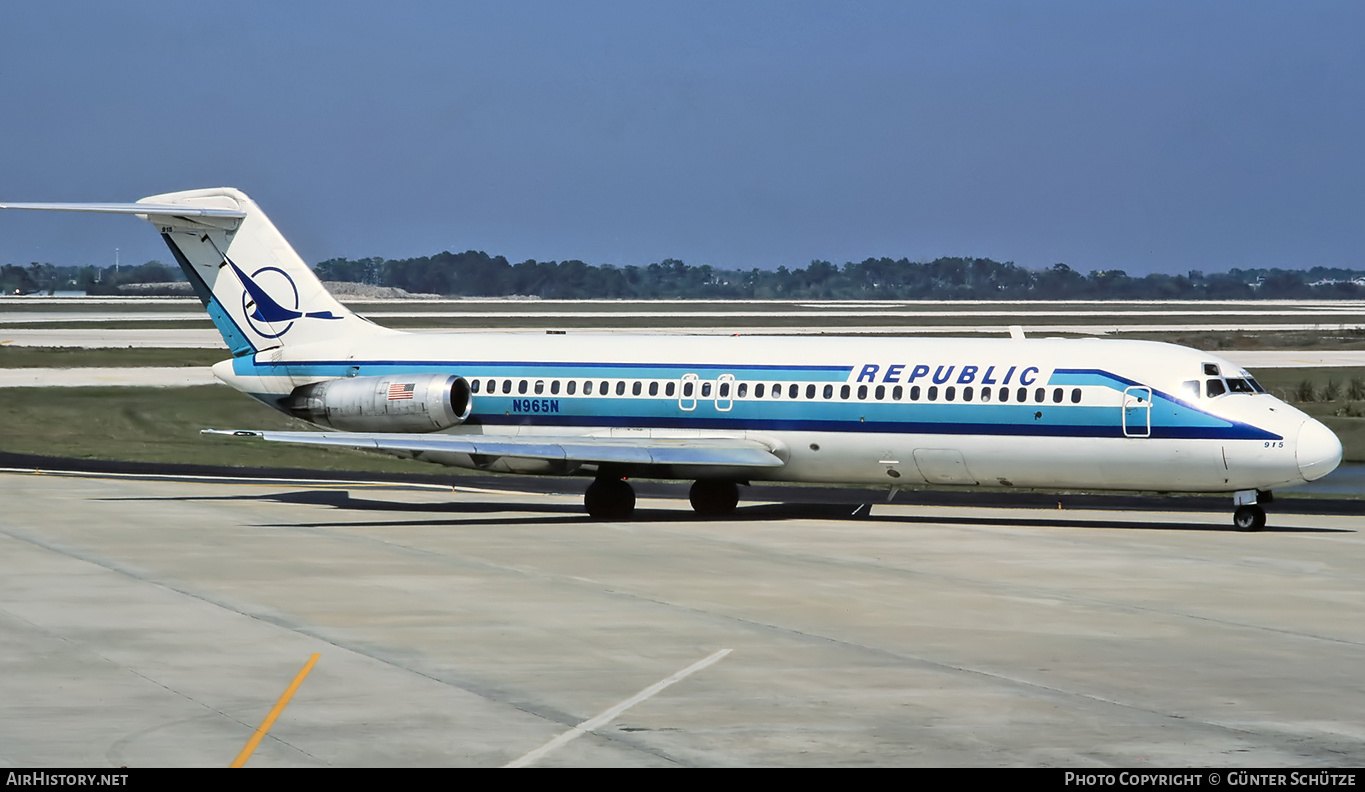 Aircraft Photo of N965N | McDonnell Douglas DC-9-31 | Republic Airlines | AirHistory.net #218780