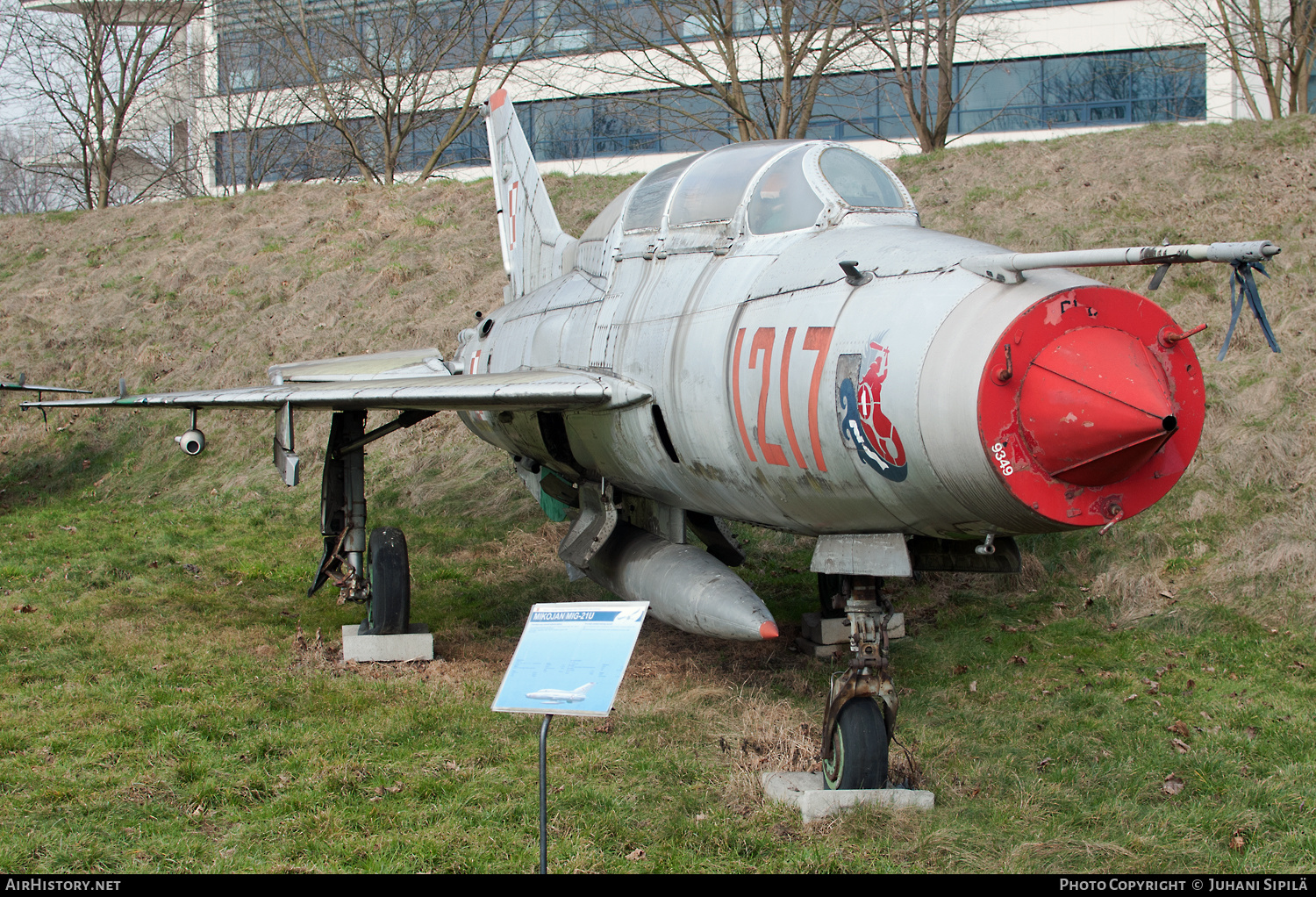 Aircraft Photo of 1217 | Mikoyan-Gurevich MiG-21F-13 | Poland - Air Force | AirHistory.net #218791