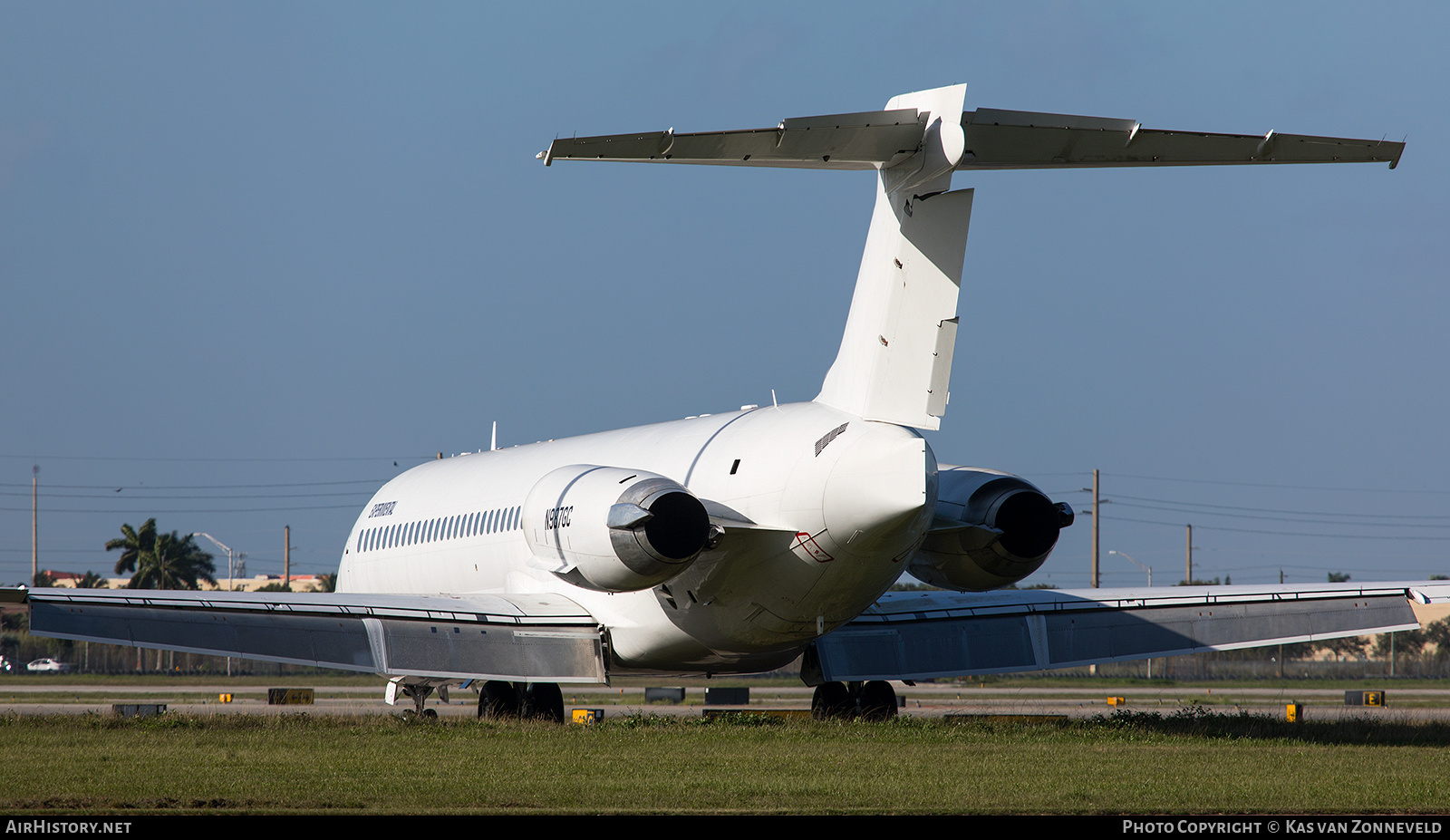 Aircraft Photo of N987GC | McDonnell Douglas MD-87 (DC-9-87) | AirHistory.net #218847