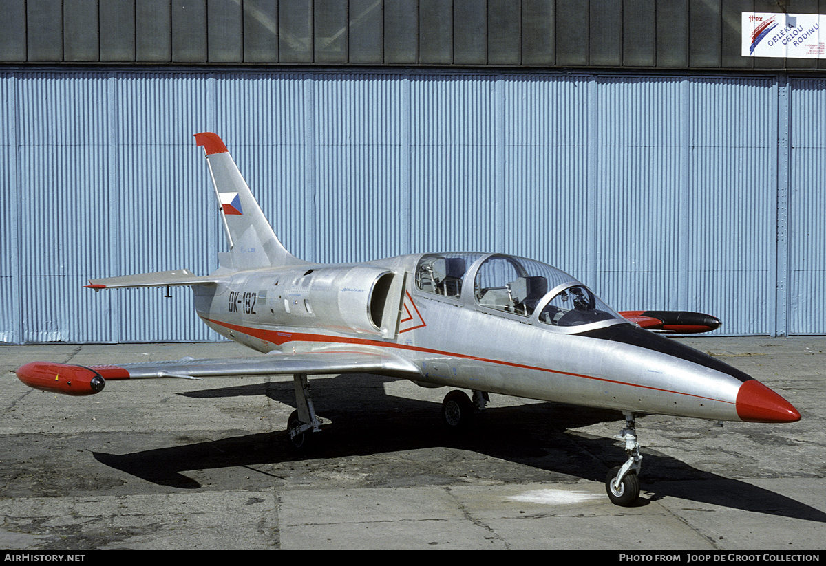 Aircraft Photo of OK-182 | Aero L-39 Albatros | Czechoslovakia - Air Force | AirHistory.net #218863