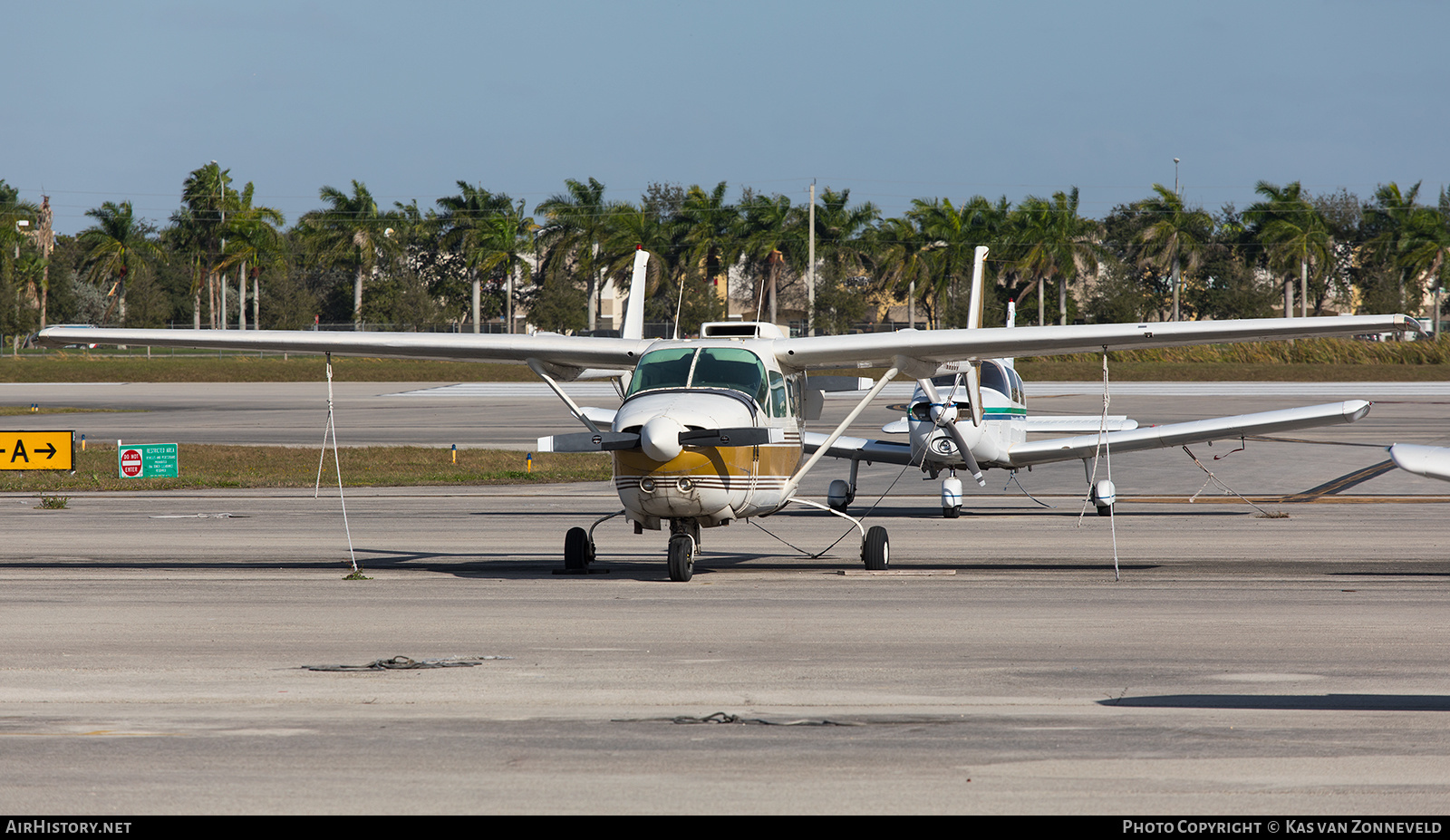 Aircraft Photo of N222LJ | Cessna 337G Skymaster | AirHistory.net #218956